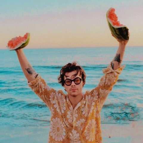دانلود آهنگ هری استایلز Watermelon Sugar دانلود آهنگ هری استایلز Watermelon Sugar